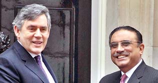 British PM Brown telephones President Zardari